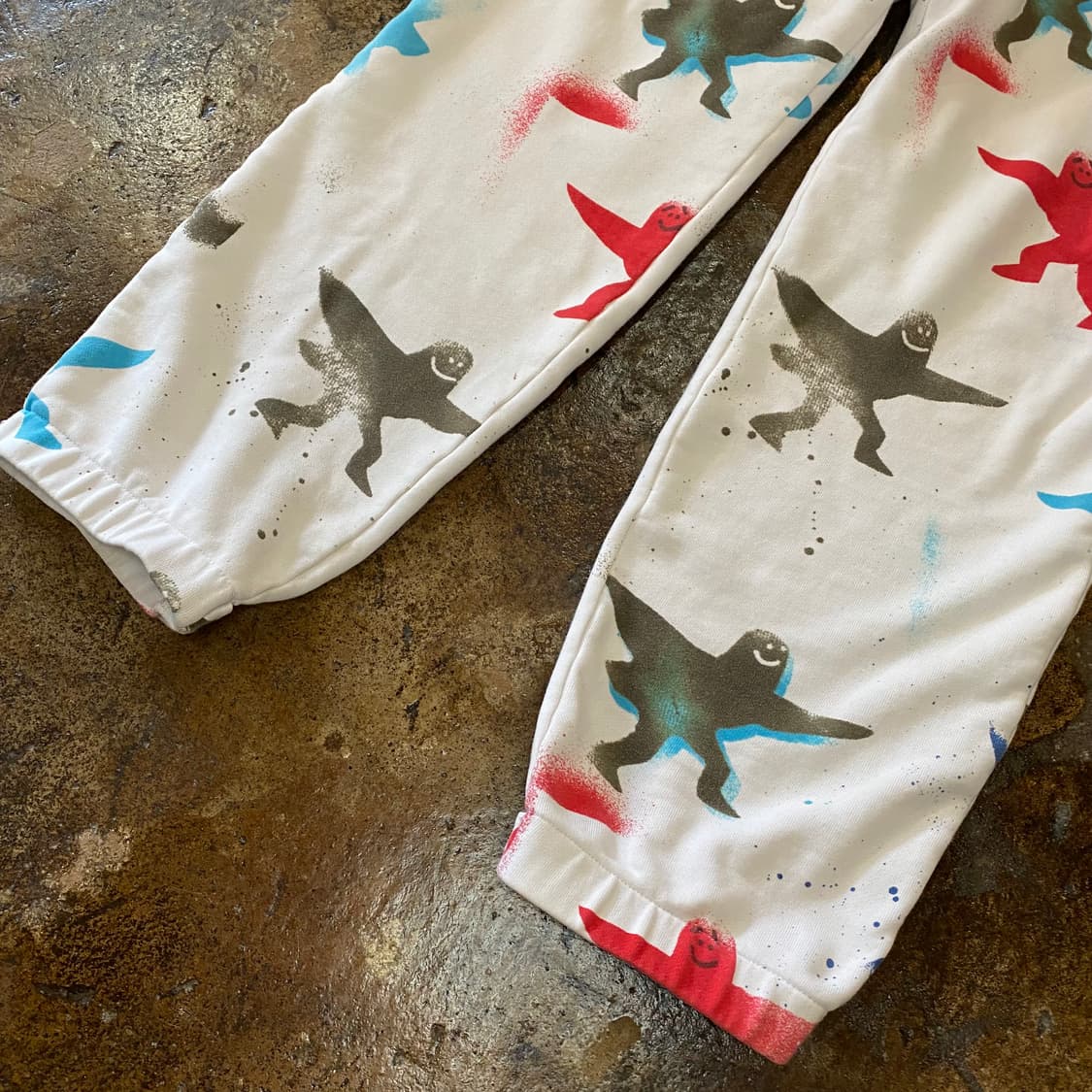 아디다스 x 곤즈 스웻팬츠 상품이미지3