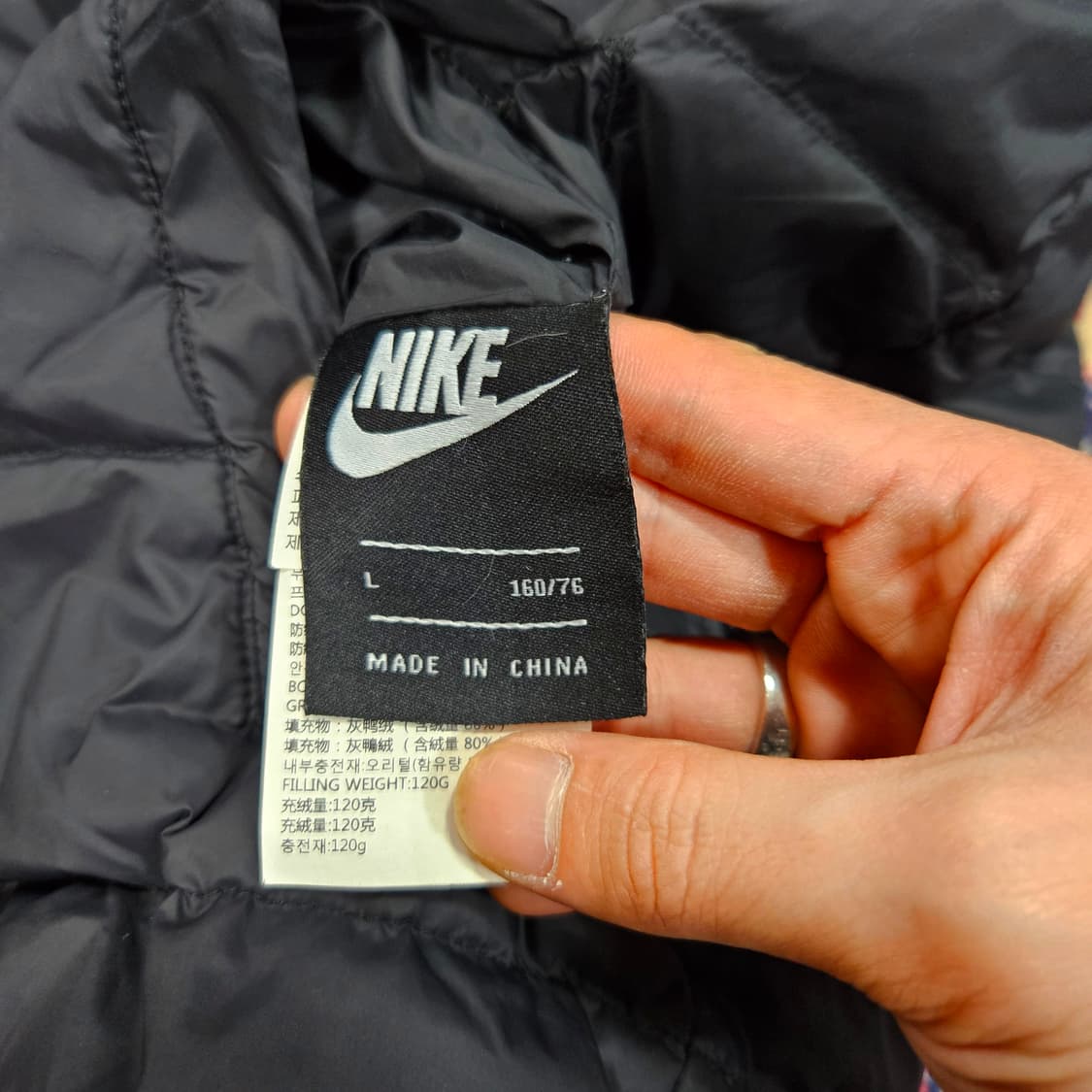 나이키(Nike) 스우시 패터니즈 리버시블 다운 경량 패딩 L size 상품이미지6