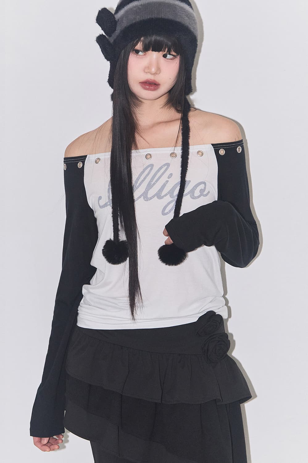 래글런 오프숄더 롱슬리브 블랙 상품이미지4