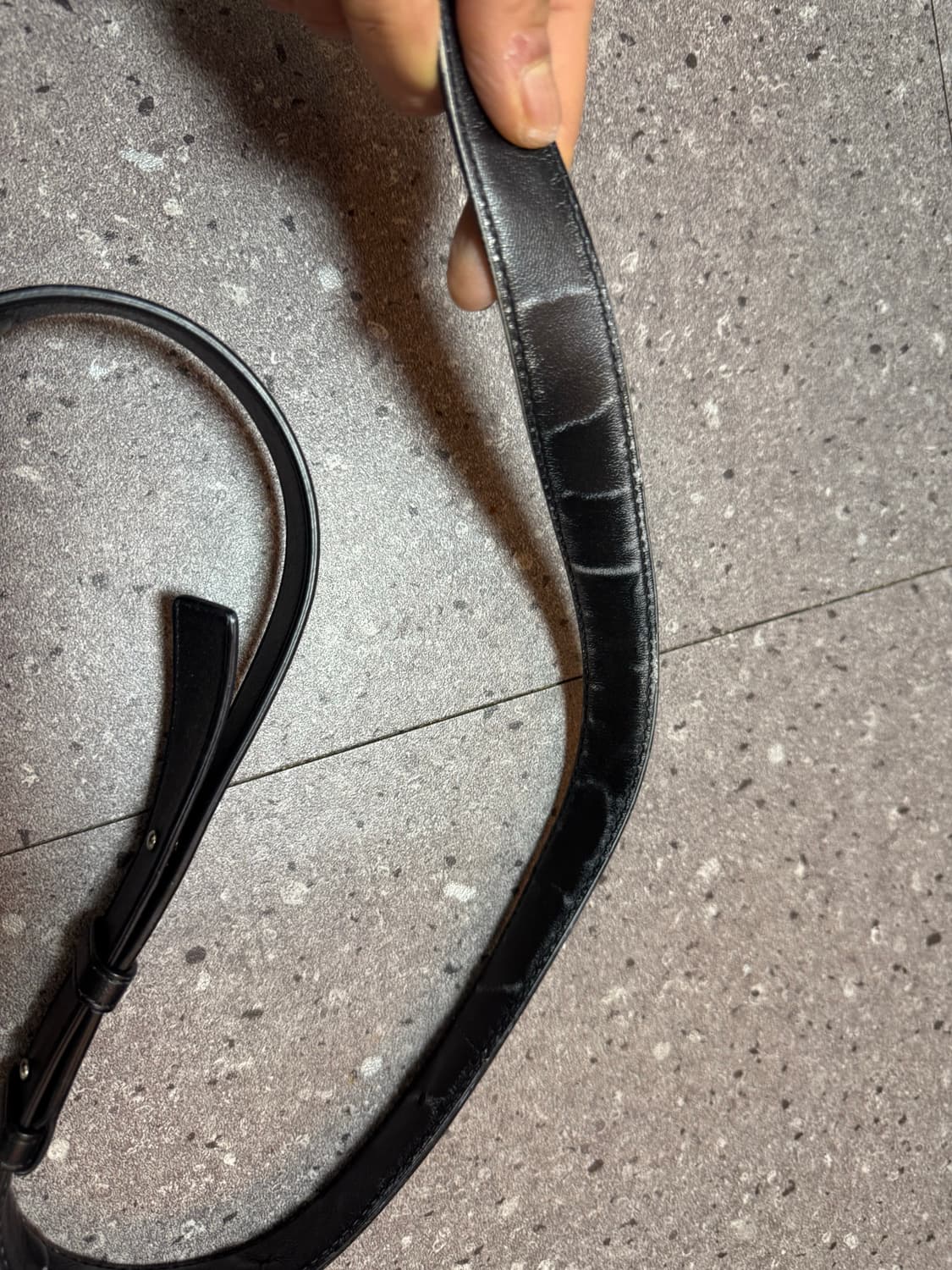 보테가 카세트백 판매합니다 상품이미지3