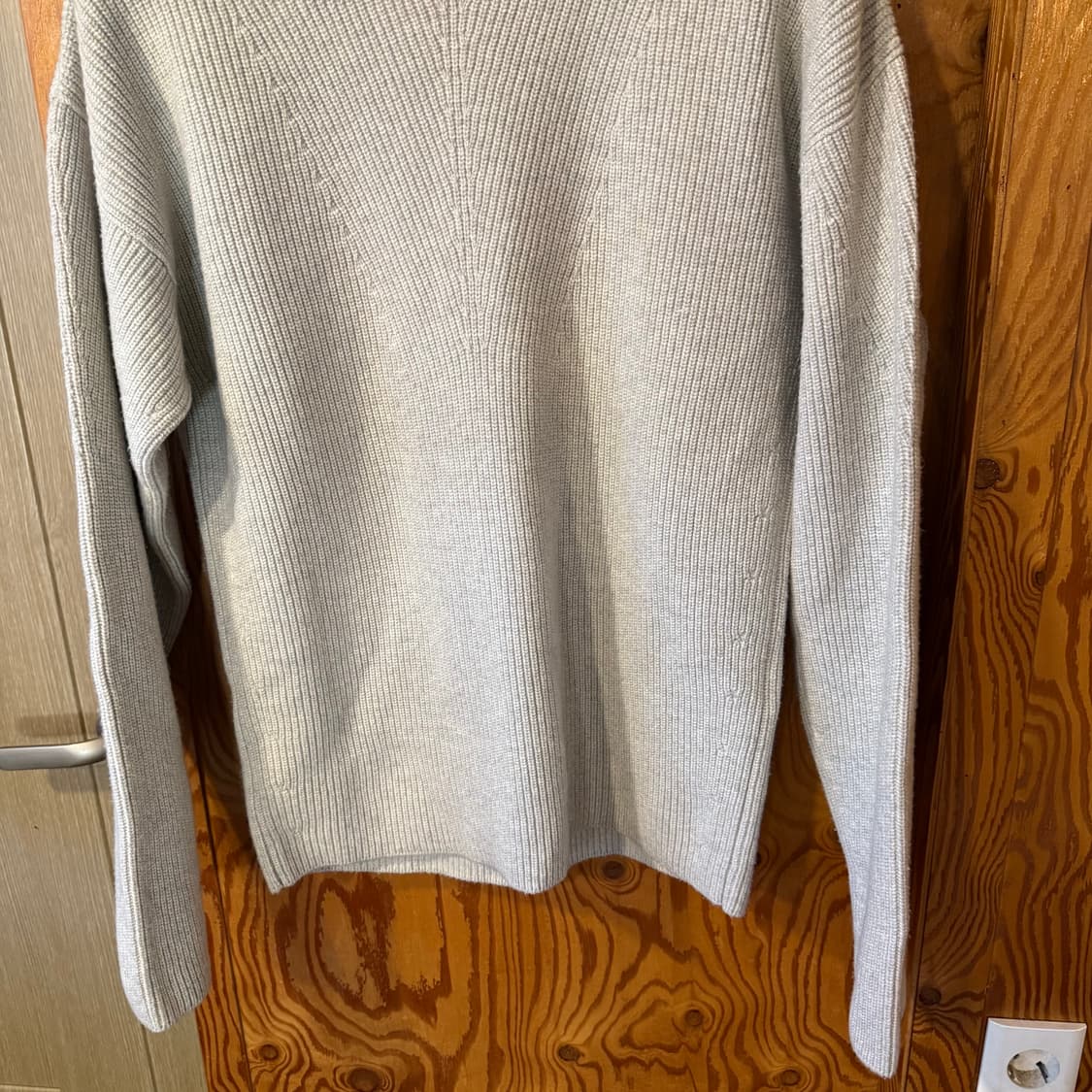 톰포드 터틀넥(목폴라) 니트 판매 합니다.  상품이미지4