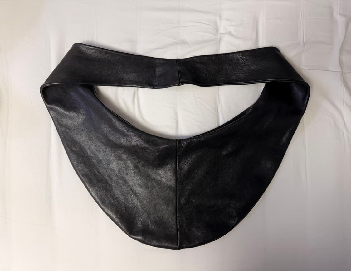 가브리엘라 콜 가먼츠 no.250 크로스백 상품이미지1