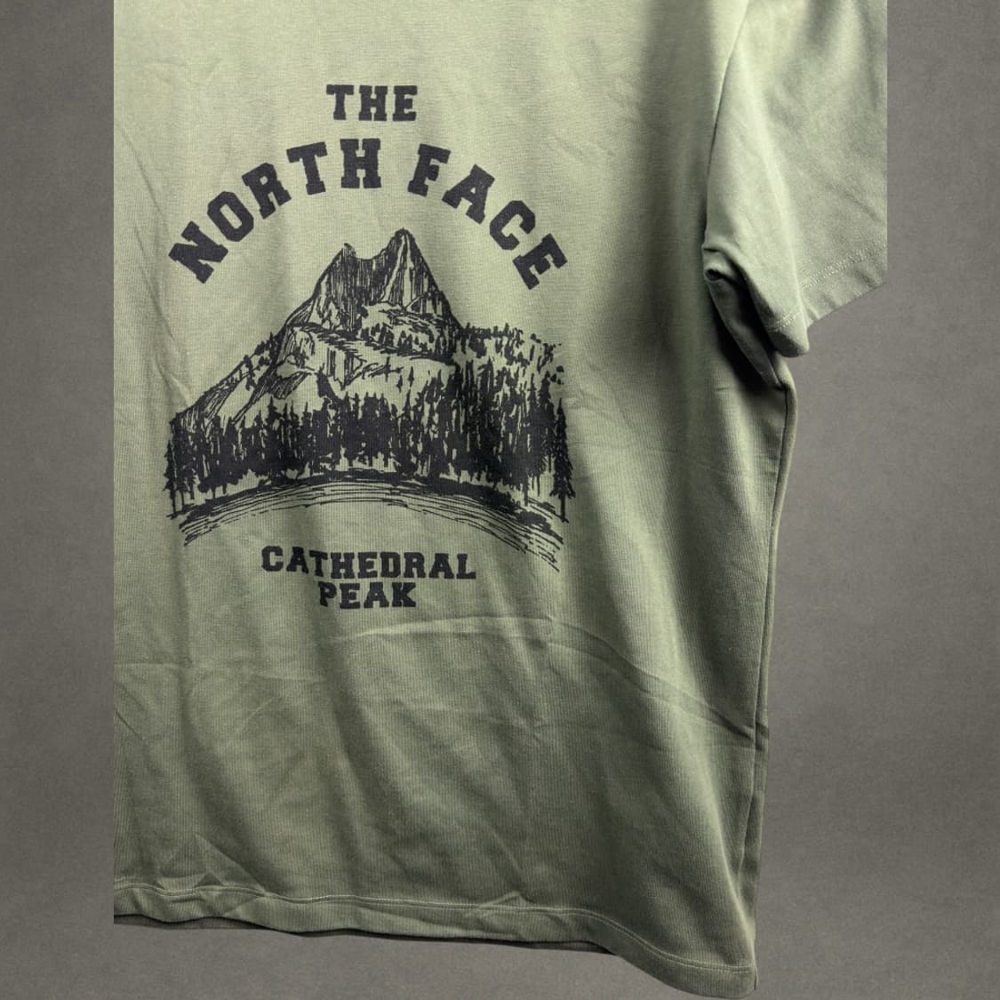 노스페이스 CATHEDRAL PEAK 올리브그린 슬리브274 상품이미지5