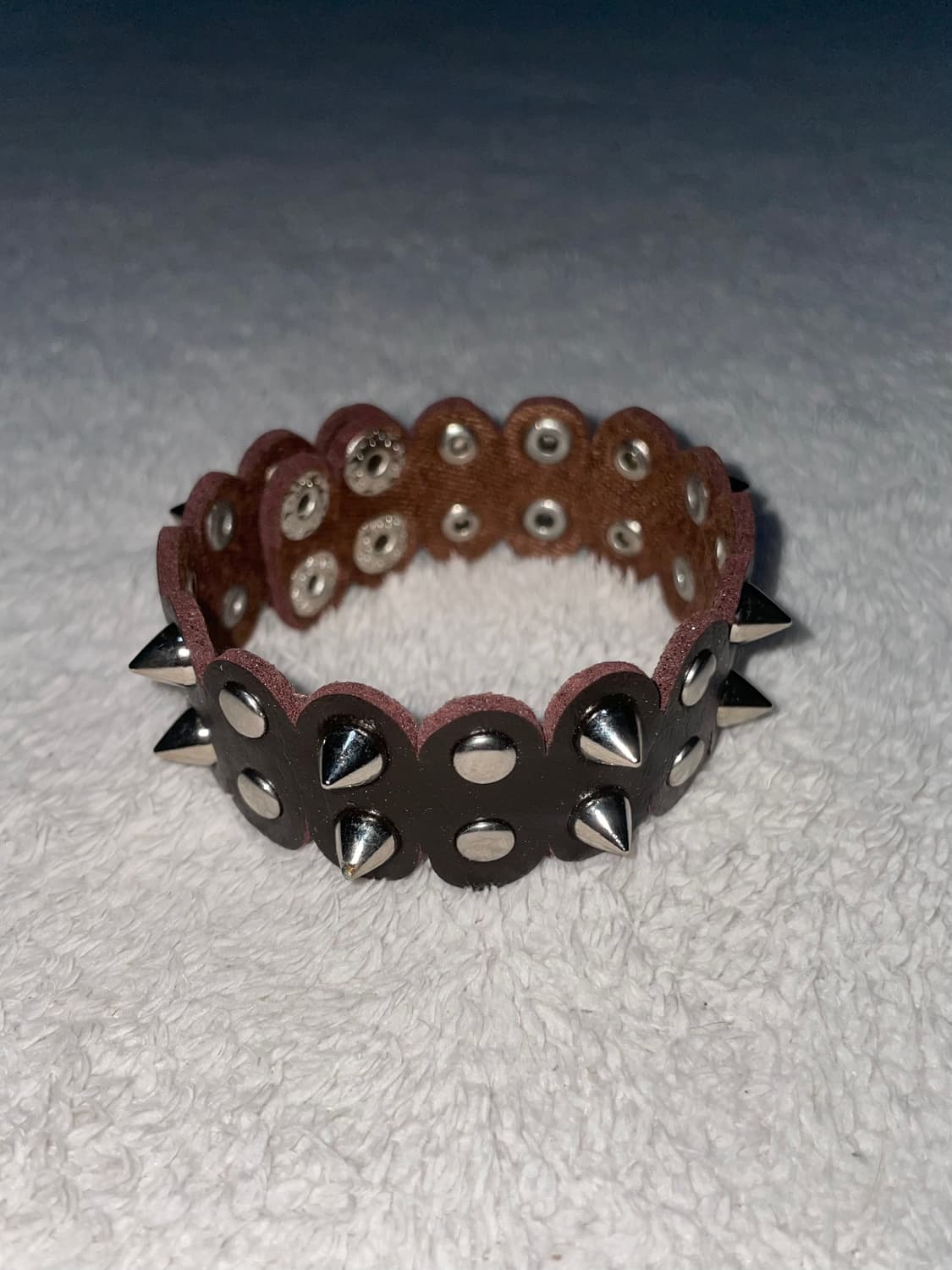 brown stud leather bracelet 상품이미지1