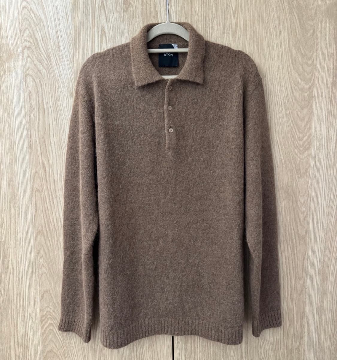 ATON 베이비알파카 폴로 니트 카멜브라운 4 사이즈  2번 입었습니다  상품이미지1