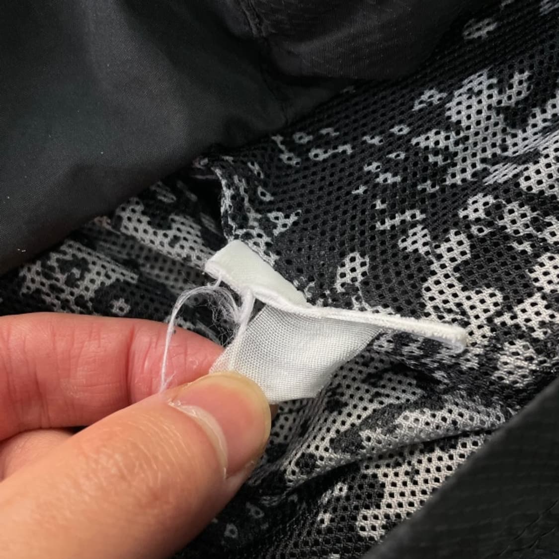 100 나이키 스우시 바람막이  상품이미지3