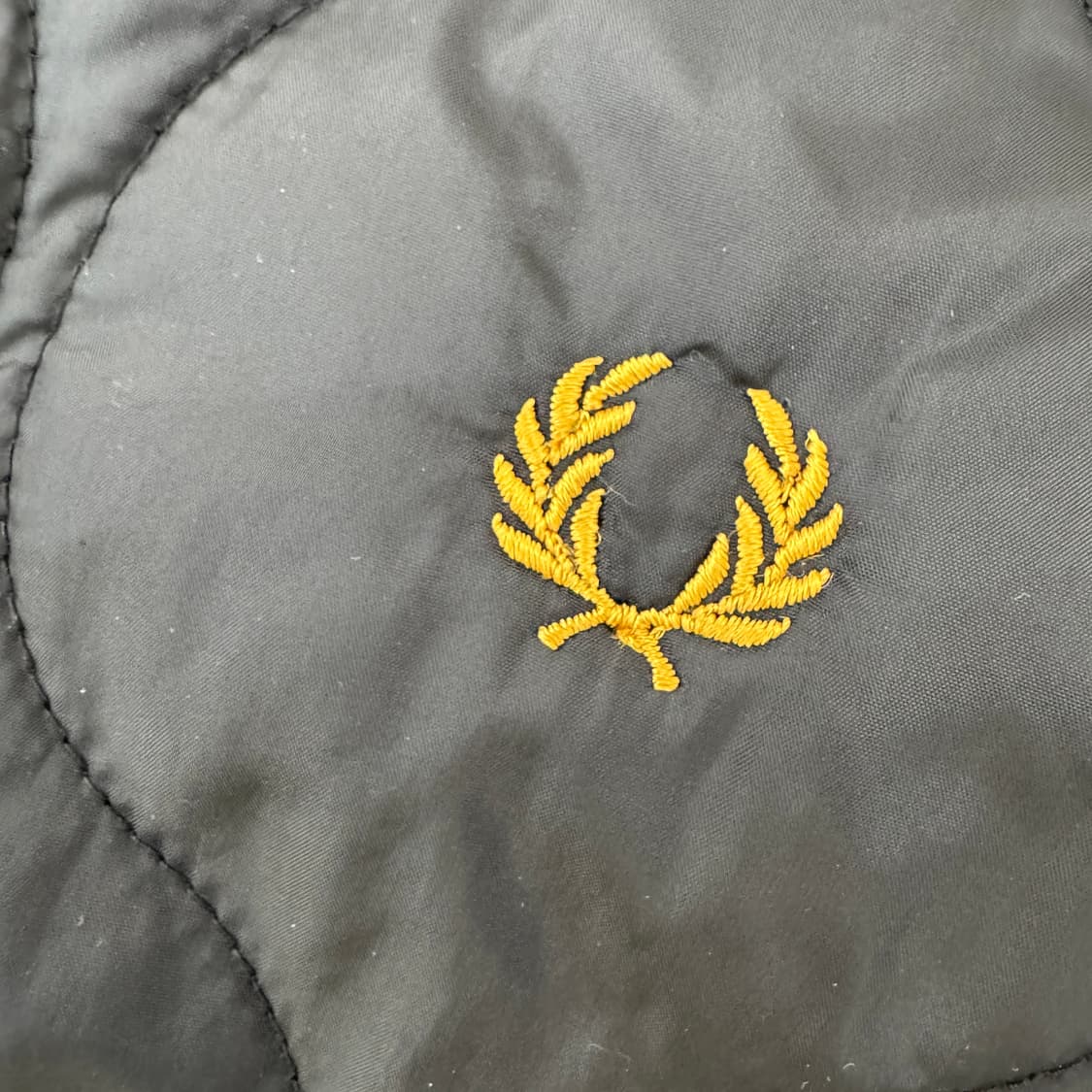 M(100) 프레드페리 퀼팅 베스트  상품이미지4