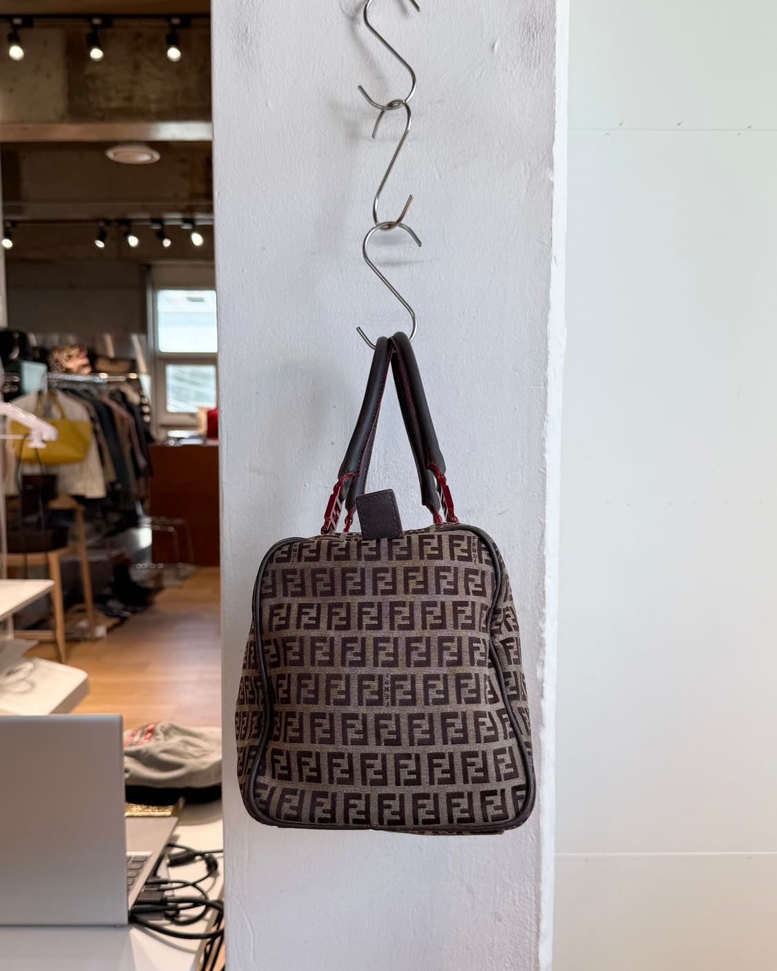 펜디 브라운 주카 캔버스 보스턴백 상품이미지3