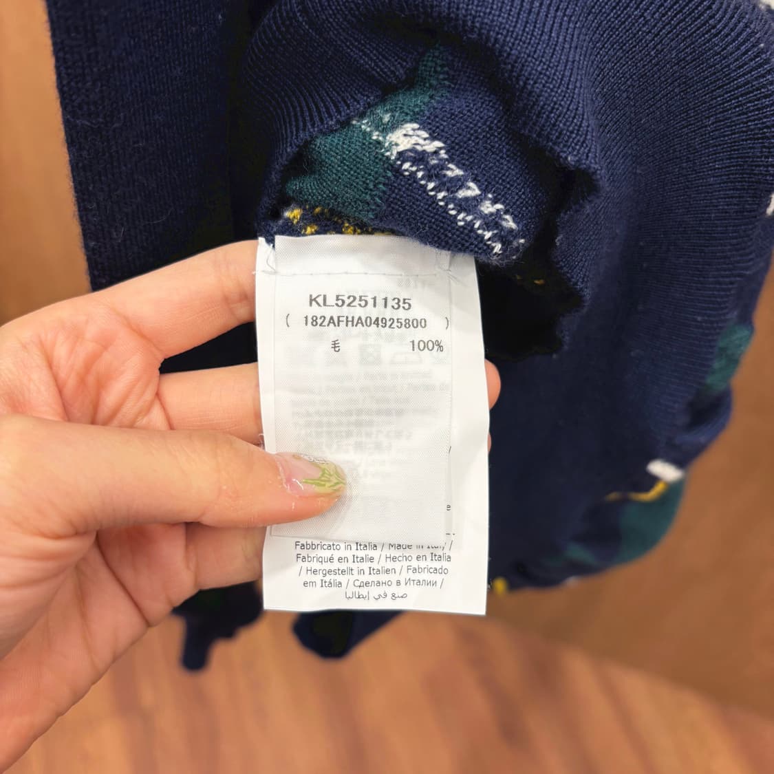 부티크 모스키노 브이넥 긴팔 롱 니트 아가일 체크 패턴 디테일 네이비 상품이미지7