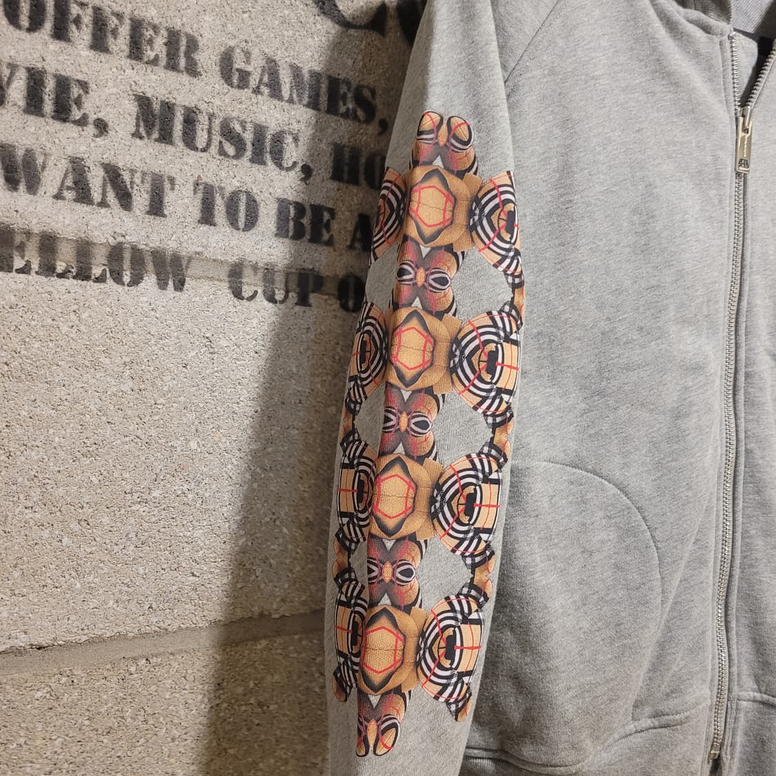 버버리 키즈 베어 후드집업 10Y 상품이미지5