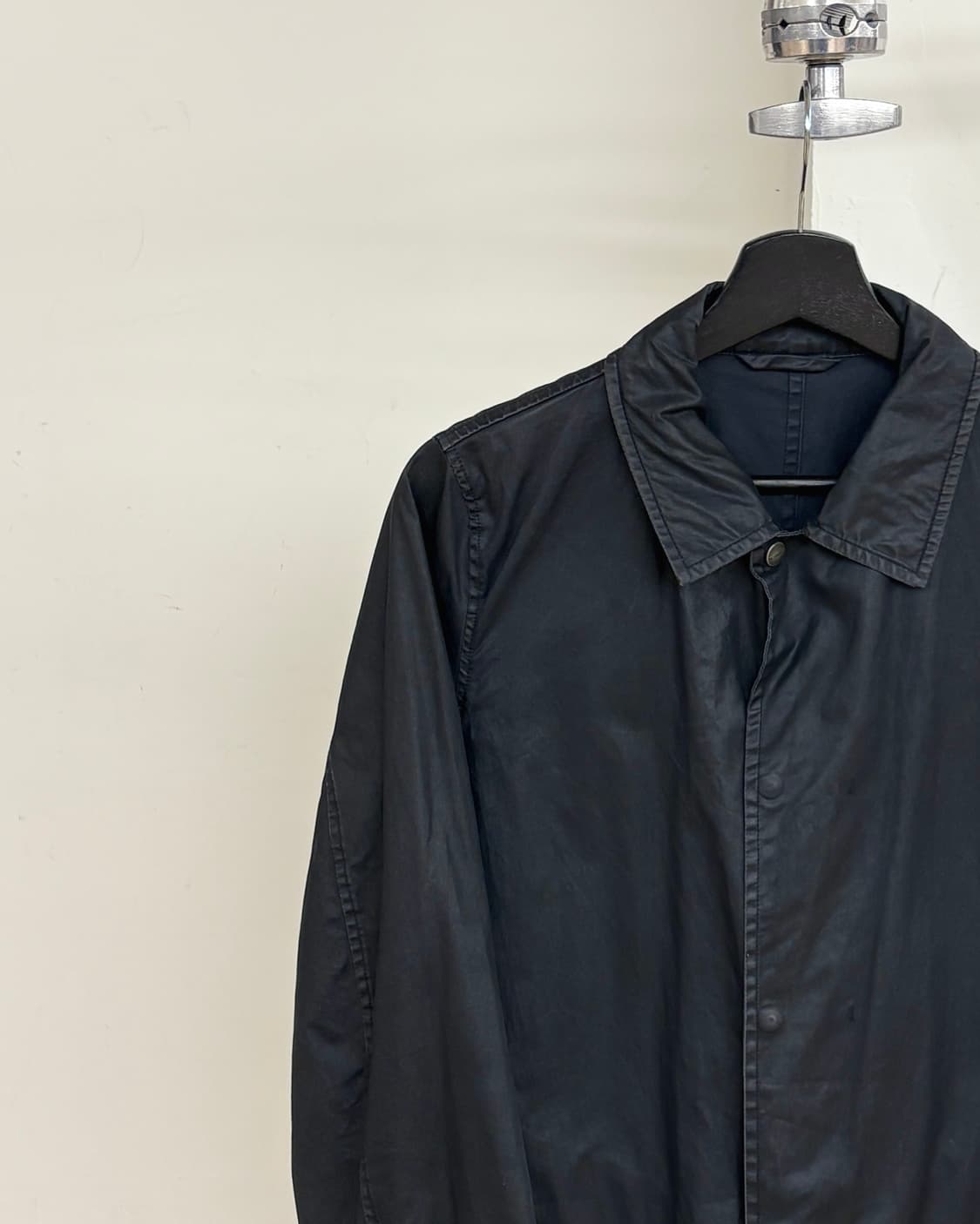 질샌더 블랙 코튼 스냅버튼 롱 자켓 상품이미지3