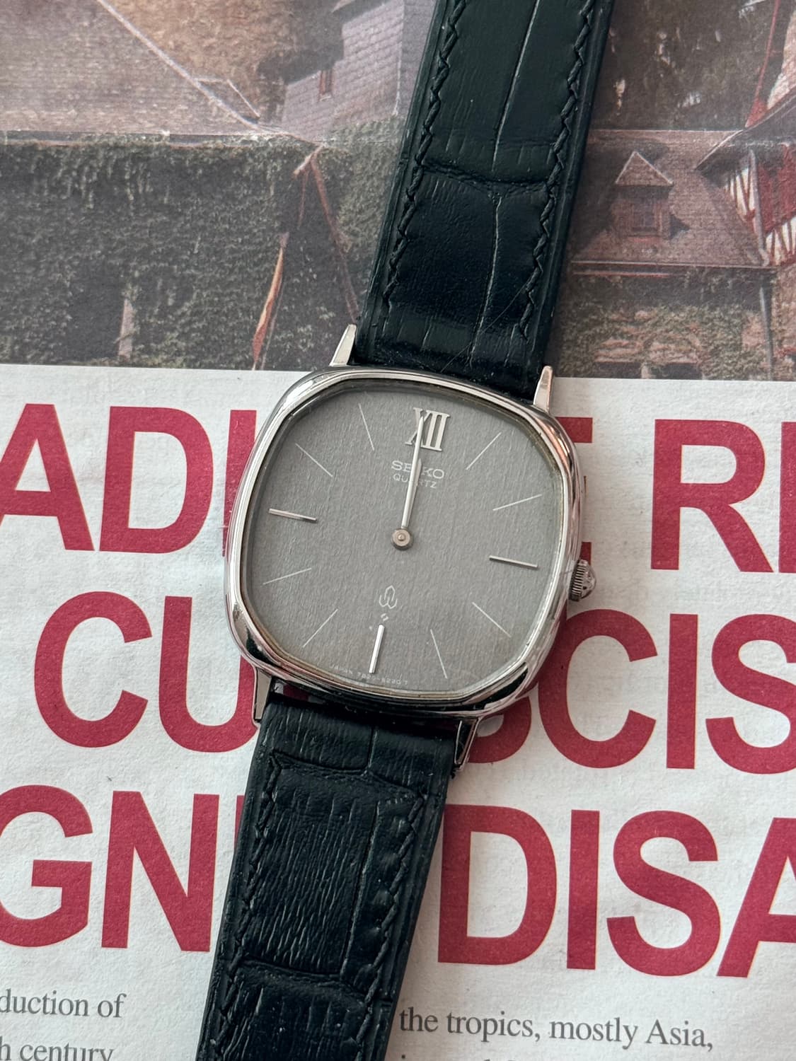 Seiko 세이코 차콜 그레이 탱크 Quartz  상품이미지1