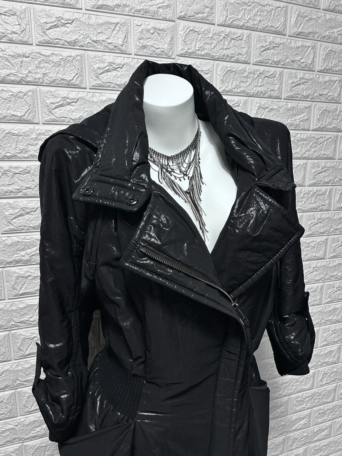 오브제 글로시 코팅 다운 코트 상품이미지3