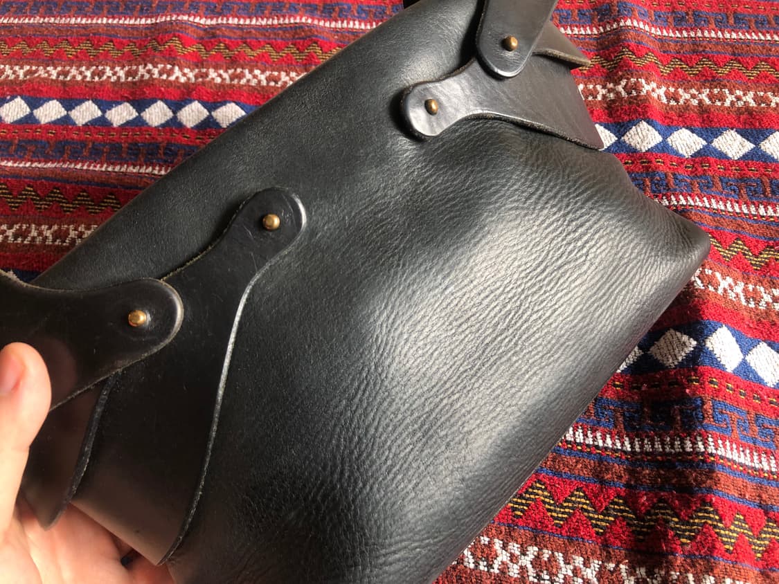 fleetilya 블랙 레더 숄더백 상품이미지10