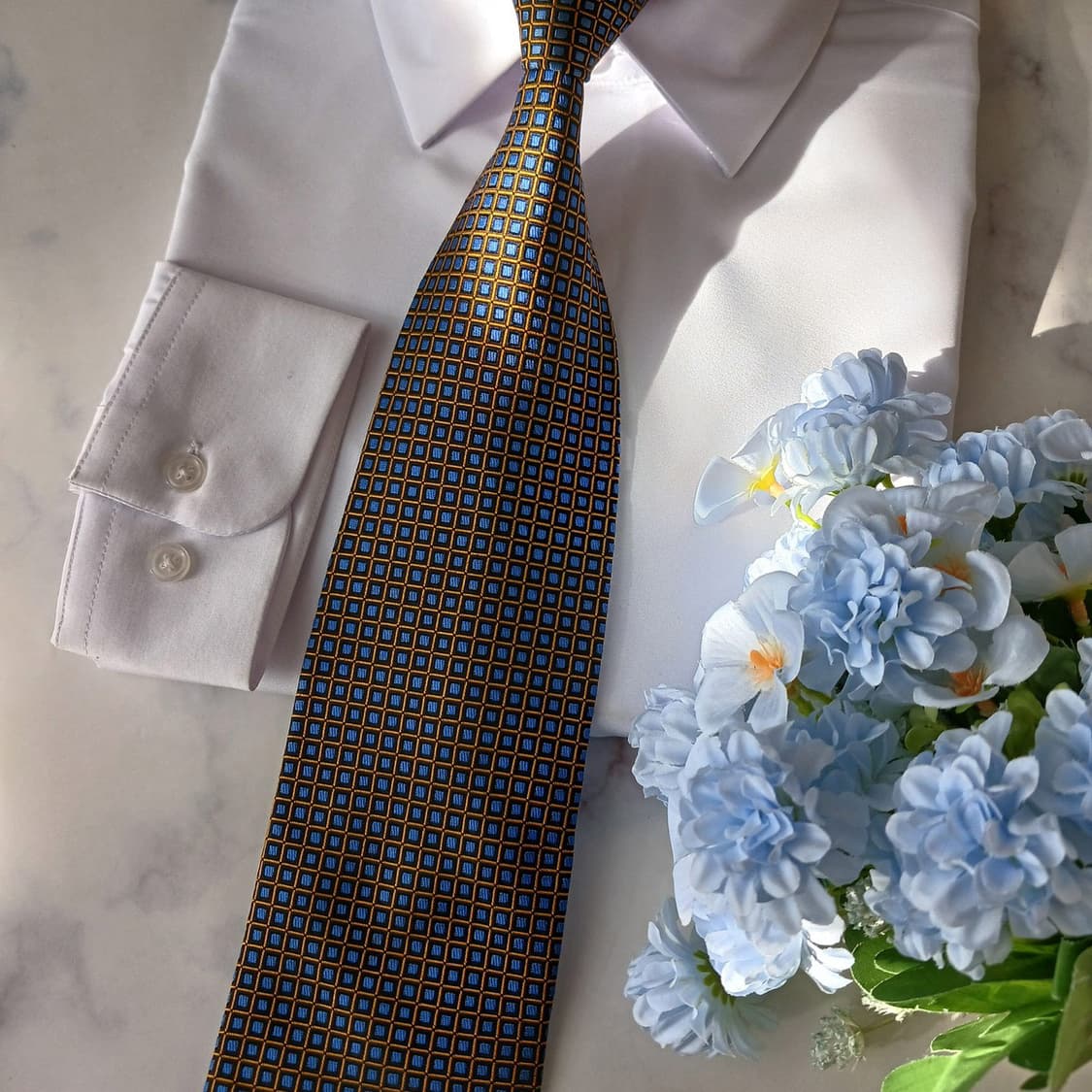 지방시 실크 네이비 기하 패턴 넥타이 9.9cm A+등급 A19612
 상품이미지6