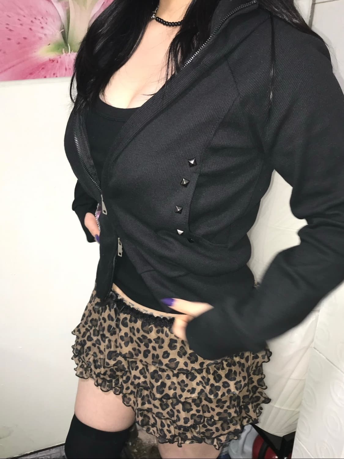 블랙스터드 후드집업 상품이미지1