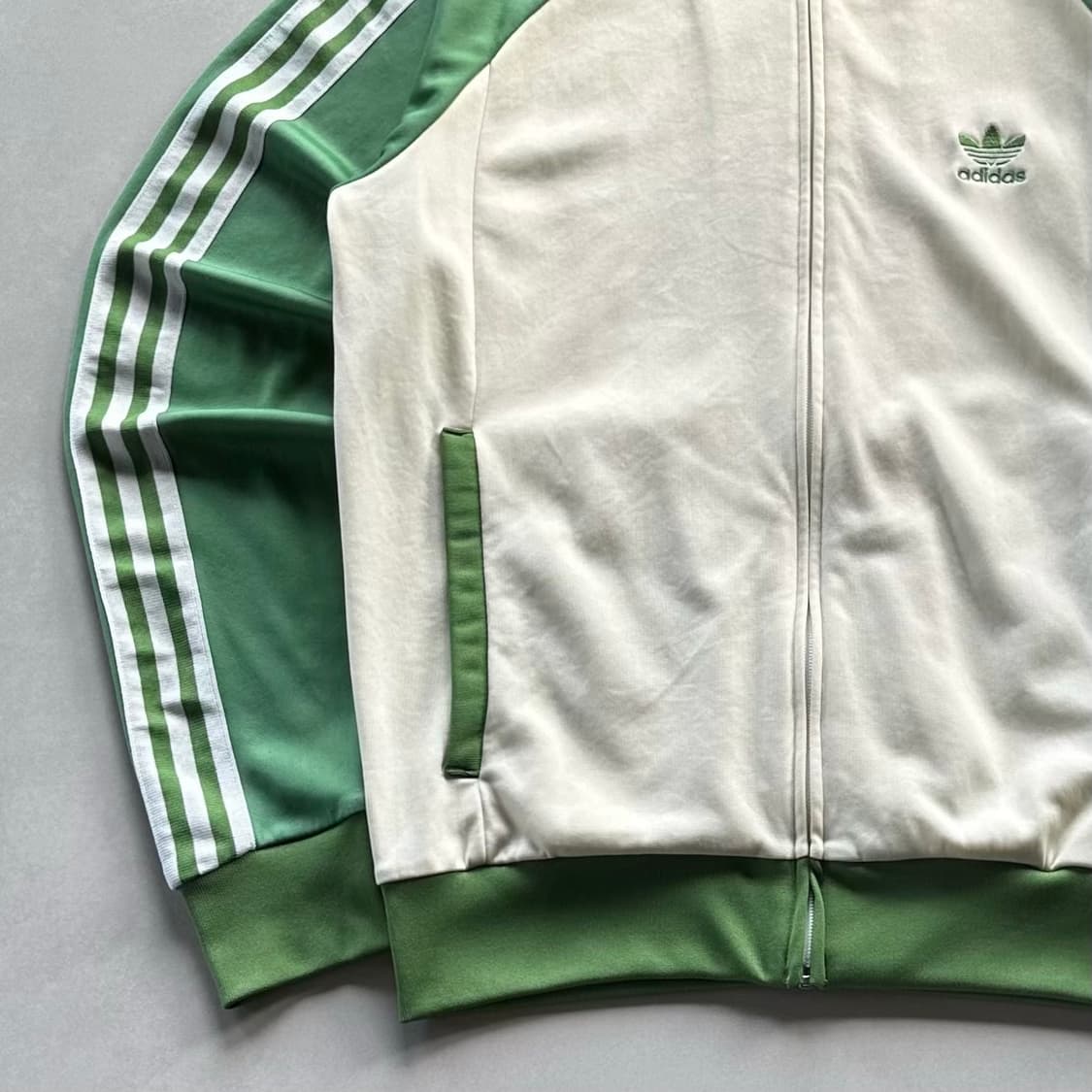 [XL]아디다스 희귀 말차 흰초 트랙탑 져지 상품이미지3