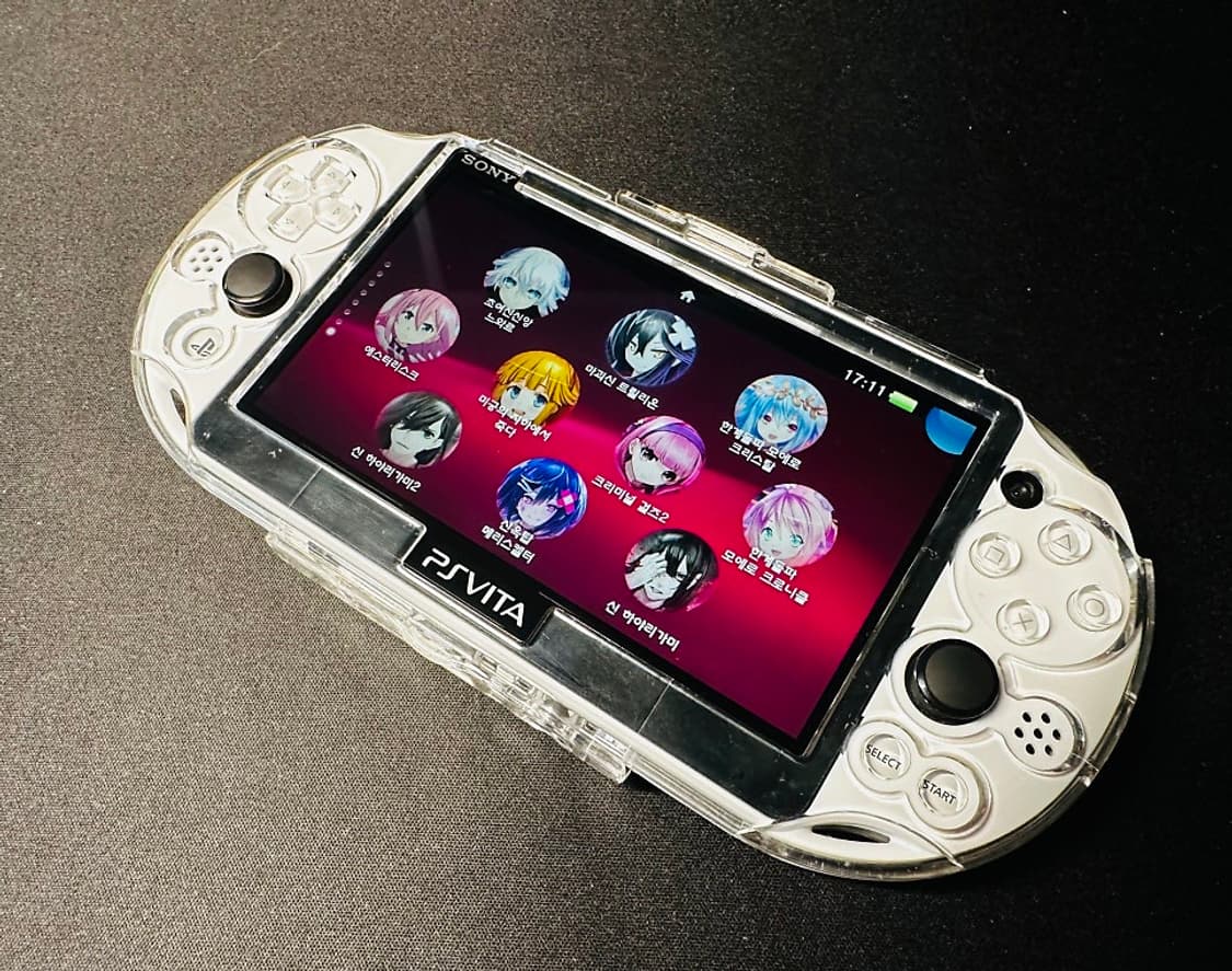 PS Vita 플스 비타 2세대 화이트 256GB 완료 판매 상품이미지1