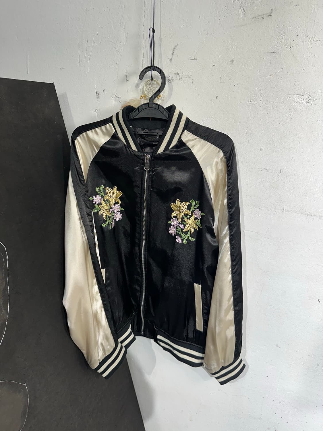 Jpn 일본빈티지 오리엔탈 블랙 꽃 스카잔 자켓 상품이미지8
