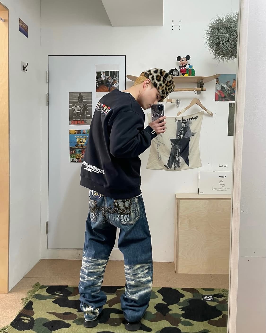 베이프og 챔피온 페인팅 데님팬츠 (M) 상품이미지9