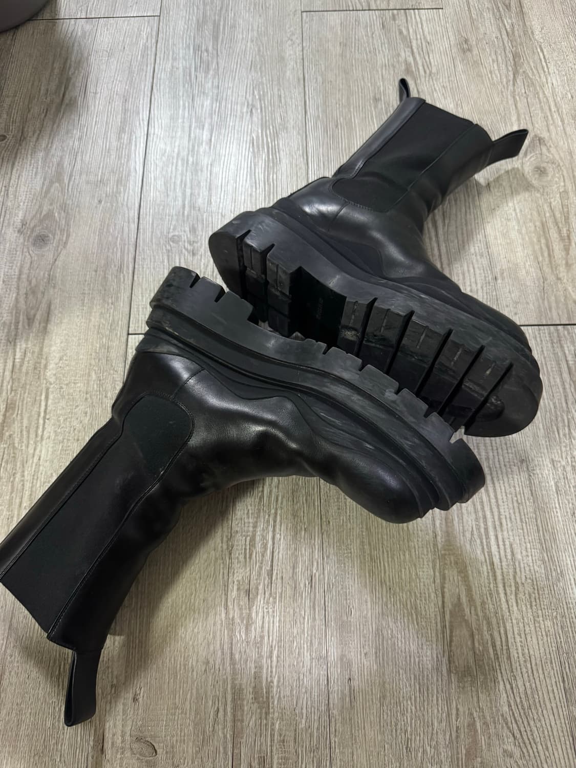 보테가 타이어 부츠 41 상품이미지3