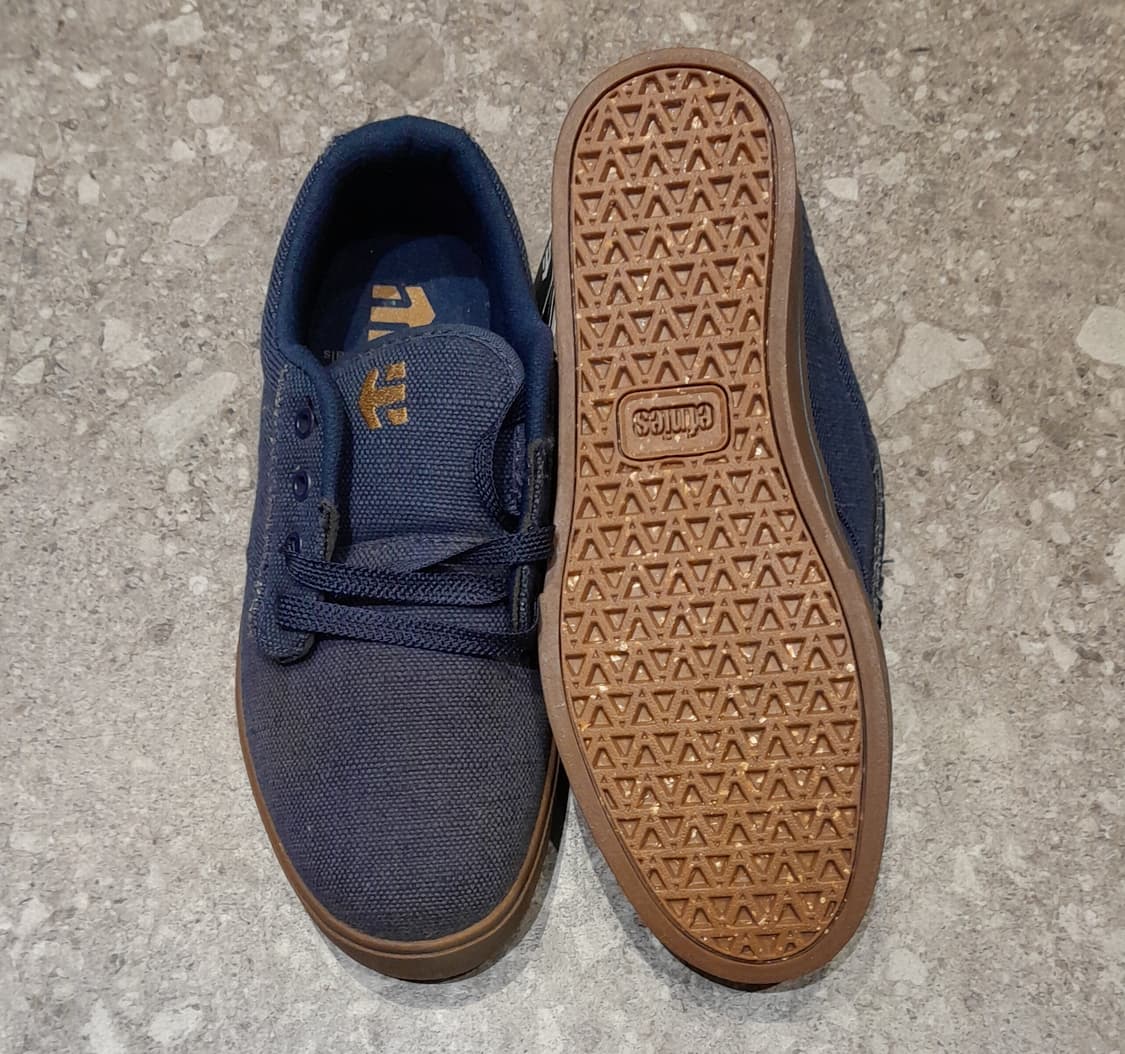 💥(새상품) 에트니스 올드스쿨 보드화 네이비 (245)  상품이미지3