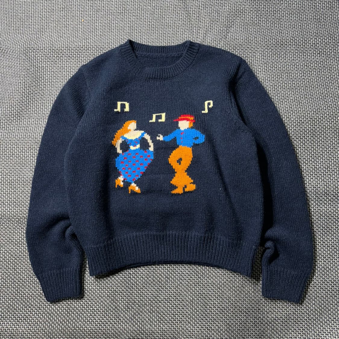 새상품) 빈티지 댄싱 자수 니트 상품이미지1