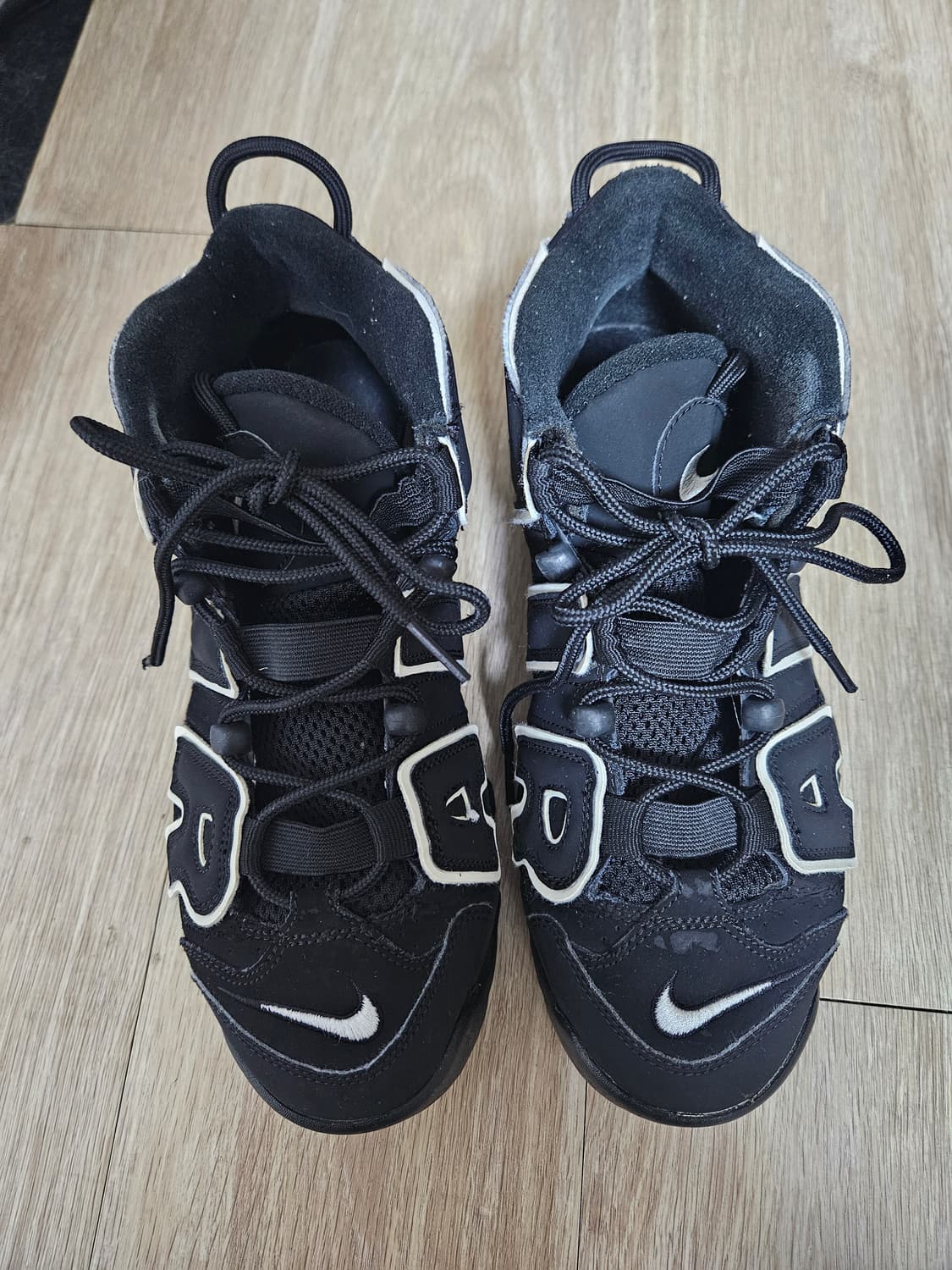 나이키 에어모어 업템포 250 상품이미지2