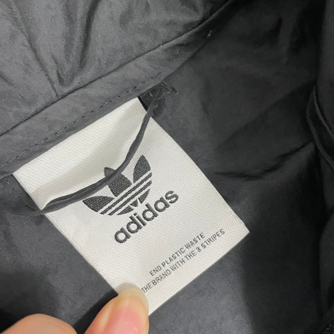 아디다스 블랙 아디로고 나일론 후드 바람막이 자켓 상품이미지4