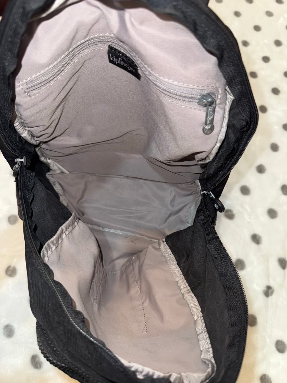 키플링 블랙 백팩 상품이미지3