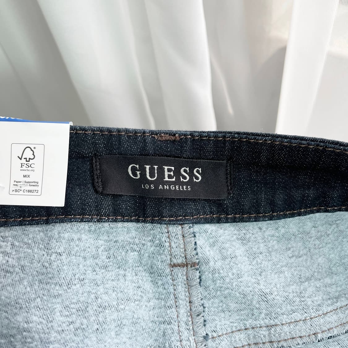 A1 게스 새상품 여성 브러시드 부츠컷 청바지 30-31사이즈 상품이미지5