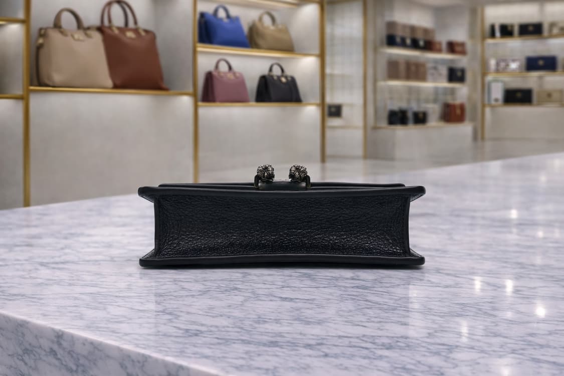 [S급] 구찌 디오니서스 GG 수프림 체인 크로스백 미니 판매합니다!!! 상품이미지3