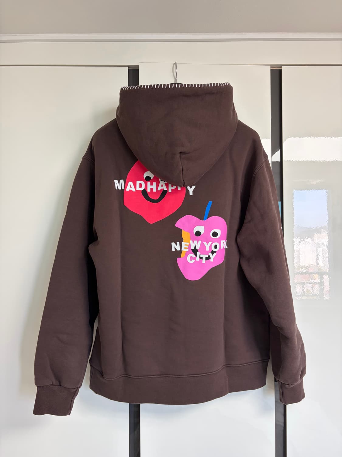 매드해피 Madhappy NYC Apples Fleece Hoodie L 상품이미지3