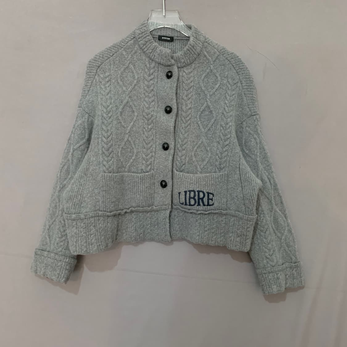90 한섬 시스템 23 꽈배기 케이블 니트 크롭 가디건 상품이미지1