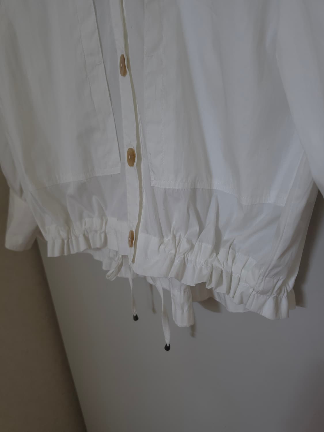 더 엣지 화이트 셔츠 블라우스 (허리 스트링) 상품이미지3