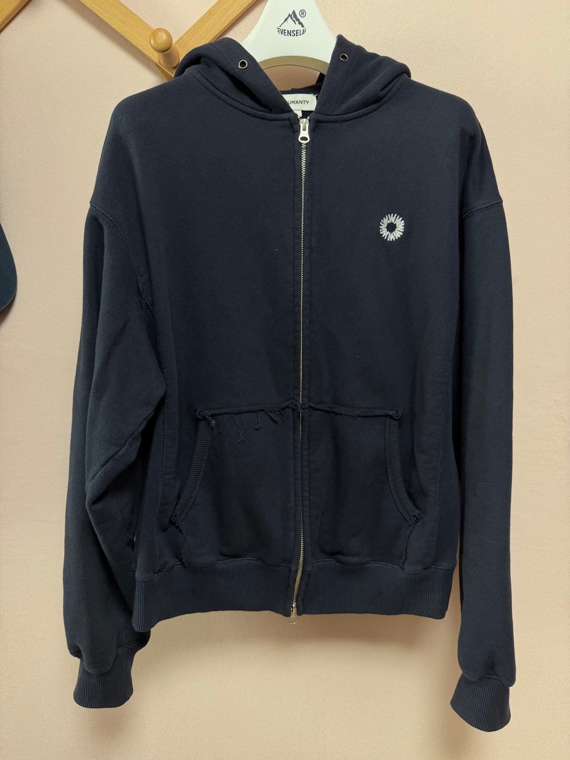 999휴머니티 EVD HOODED ZIPUP DARK NAVY (3) 상품이미지2