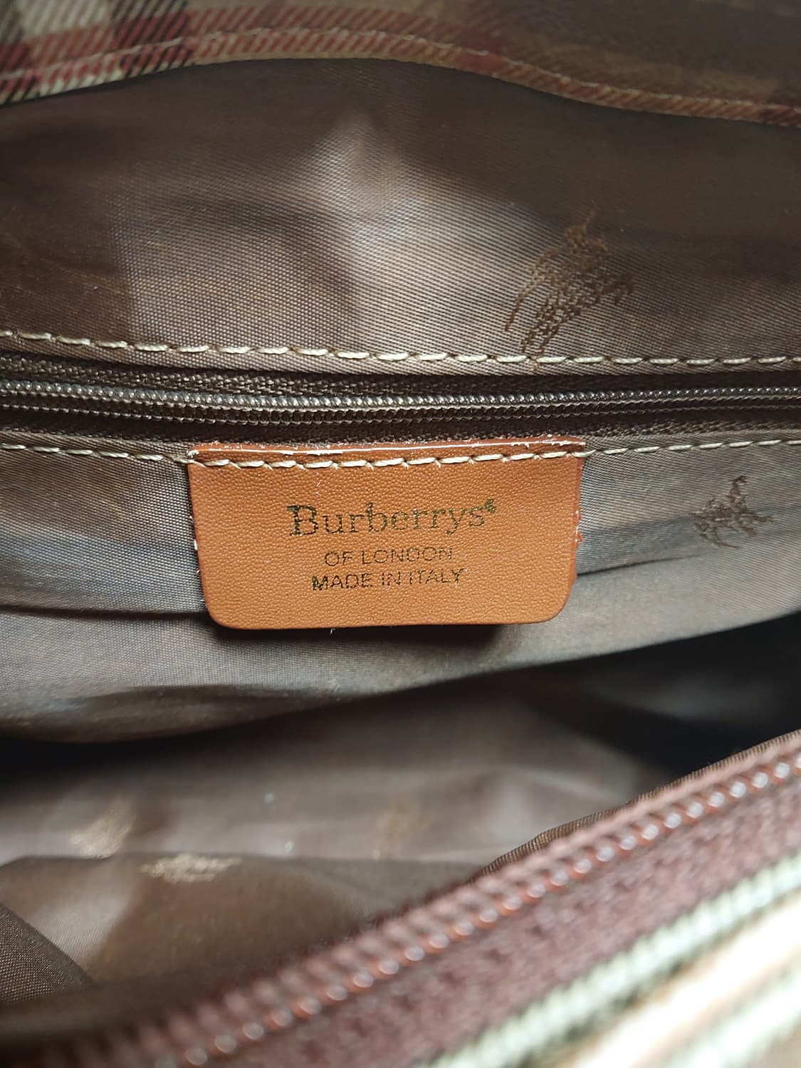 정품 버버리 노바체크 크로스백 상품이미지9