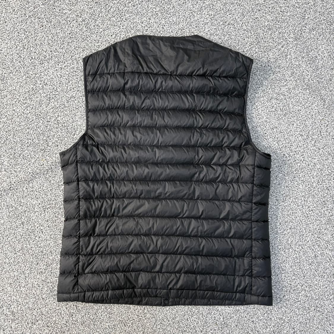 M 유니클로 남성 경량 다운 조끼 베스트 0323J 상품이미지3