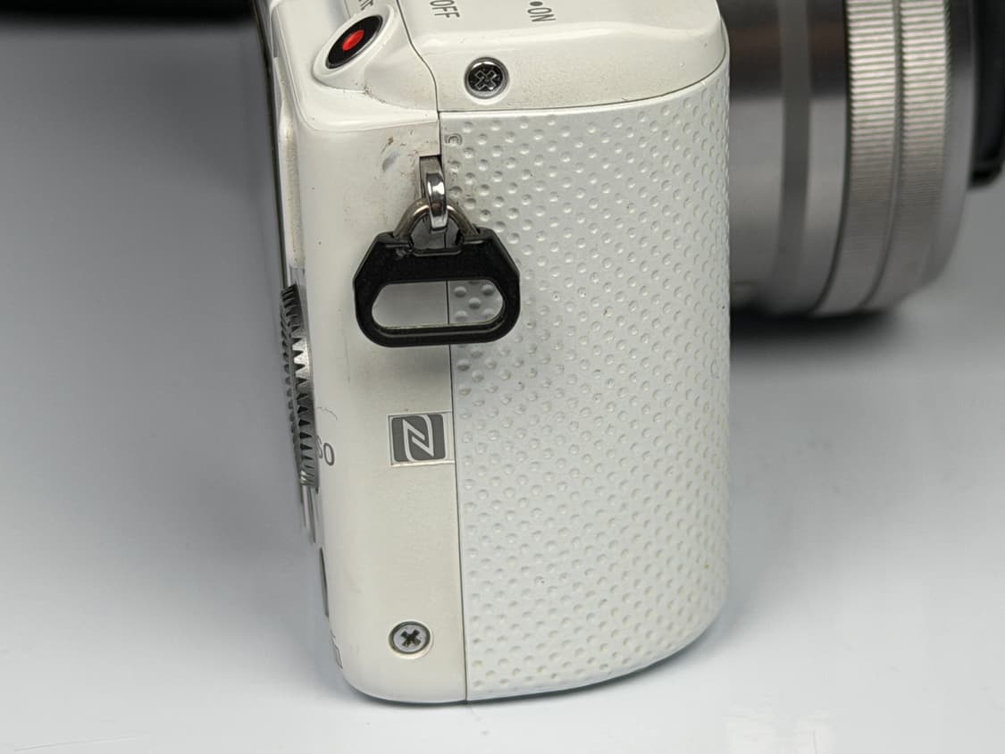 소니 A5000 화이트 미러리스 카메라 상품이미지3