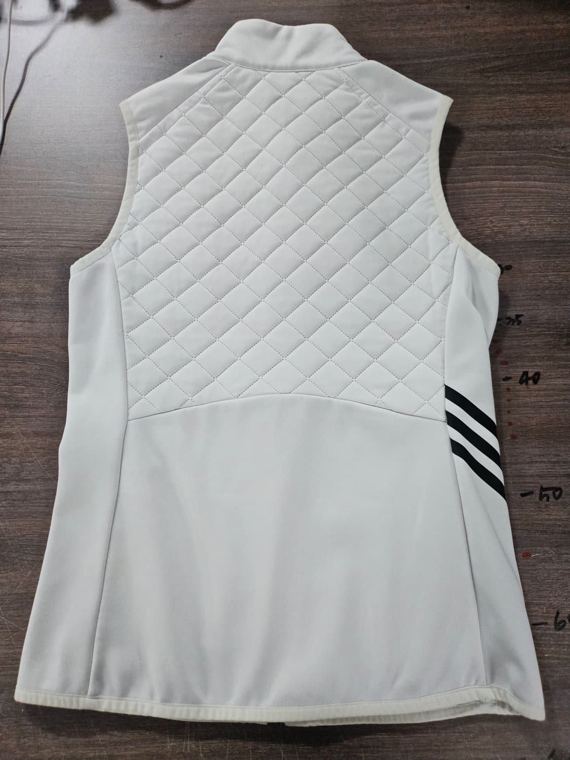 아디다스 우먼스 퀼팅 베스트 S 상품이미지2