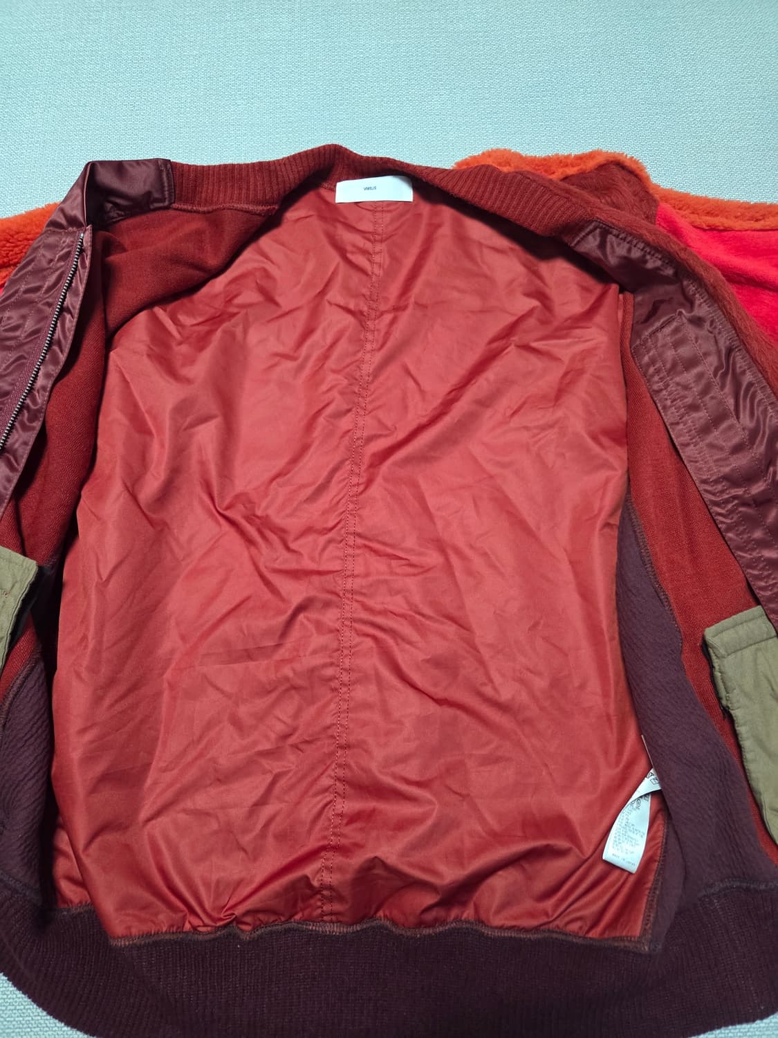 토가비릴리스 자켓 팝니다 상품이미지4