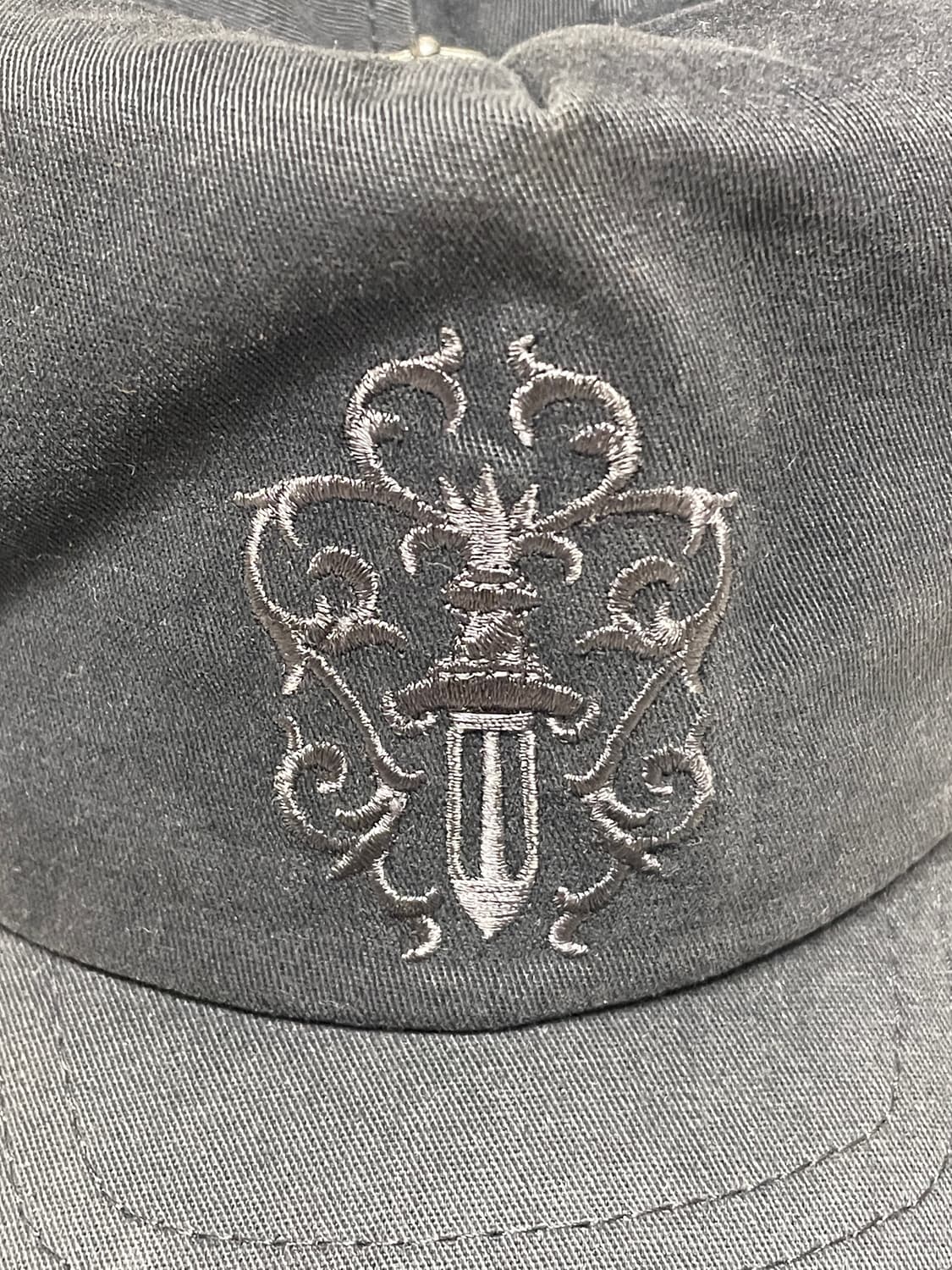 90s 크롬하츠 대거 볼캡 상품이미지2