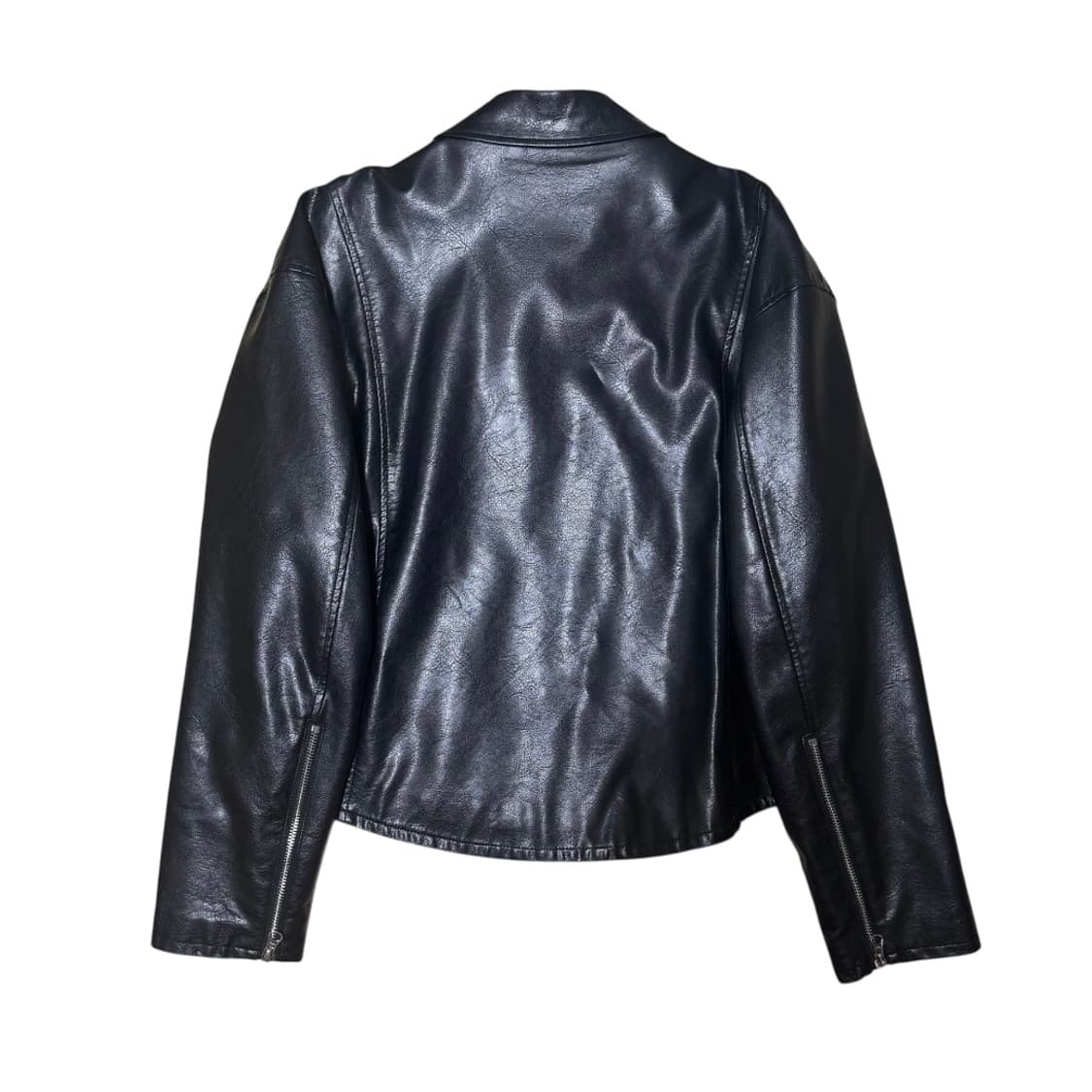 인템포무드 커브드 페이크 레더자켓 상품이미지2