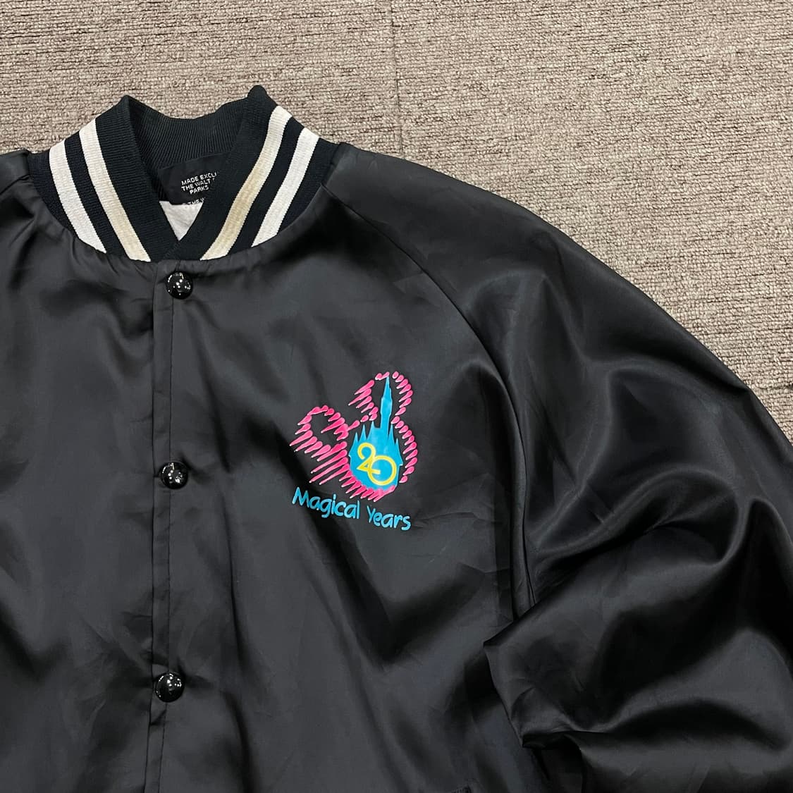 (M) USA Disney 디즈니 나일론 스타디움 바시티 자켓 상품이미지3