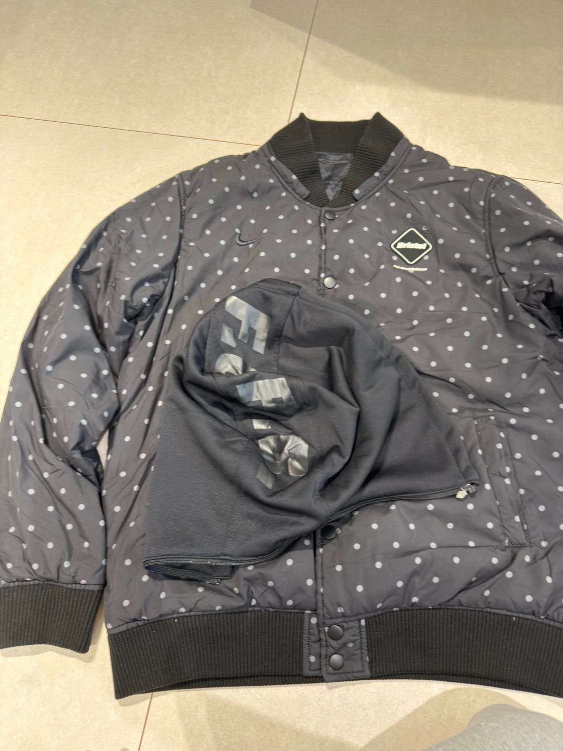 nike X fcrb 리버시블 자켓 상품이미지2