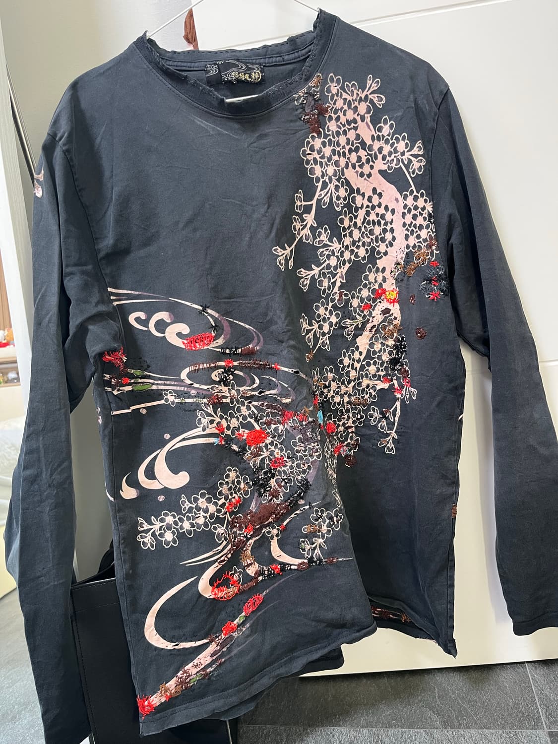 y2k 빈티지 자수 롱슬리브 상품이미지1