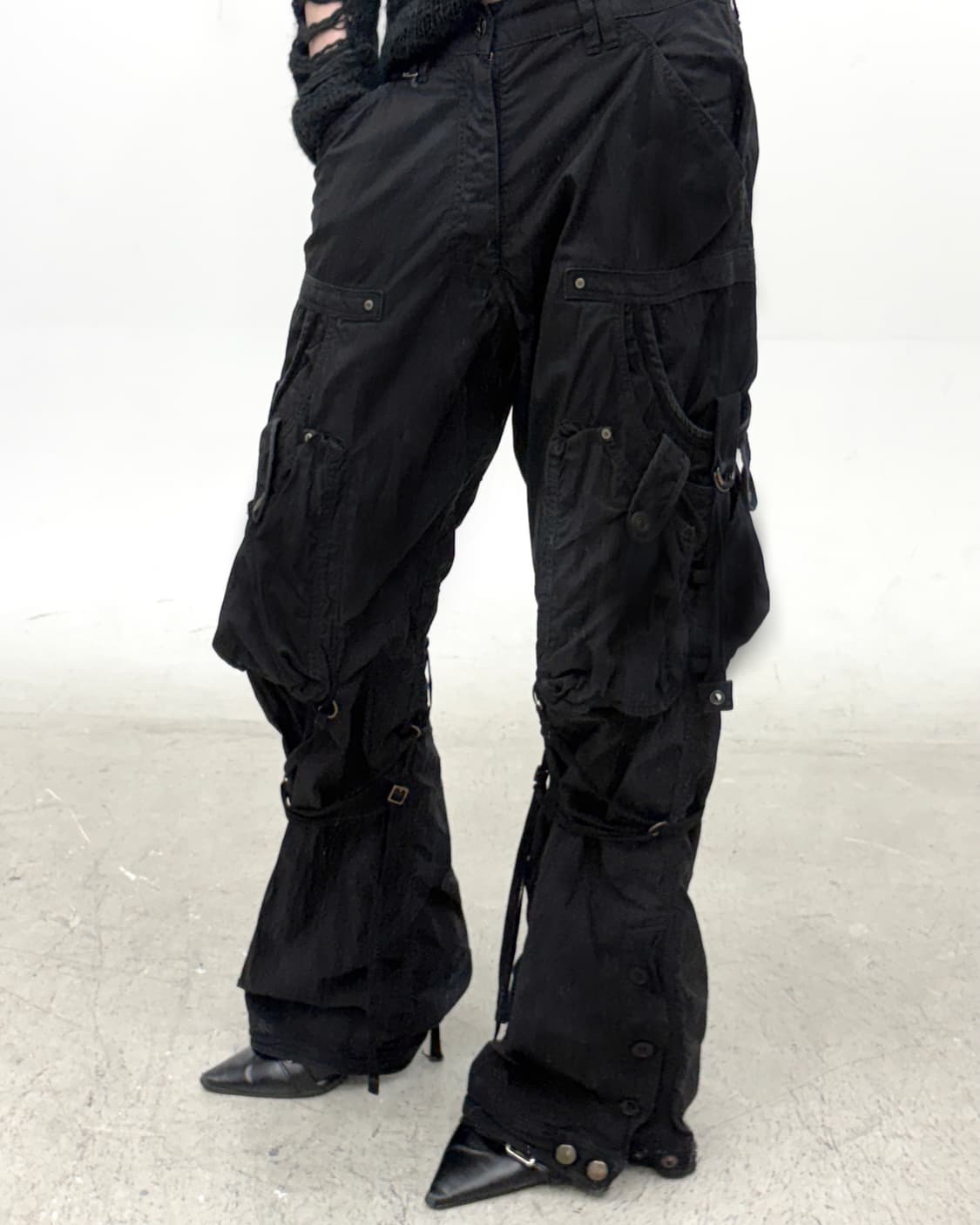 Multi-Pocket Strap Cargo Pants 상품이미지3
