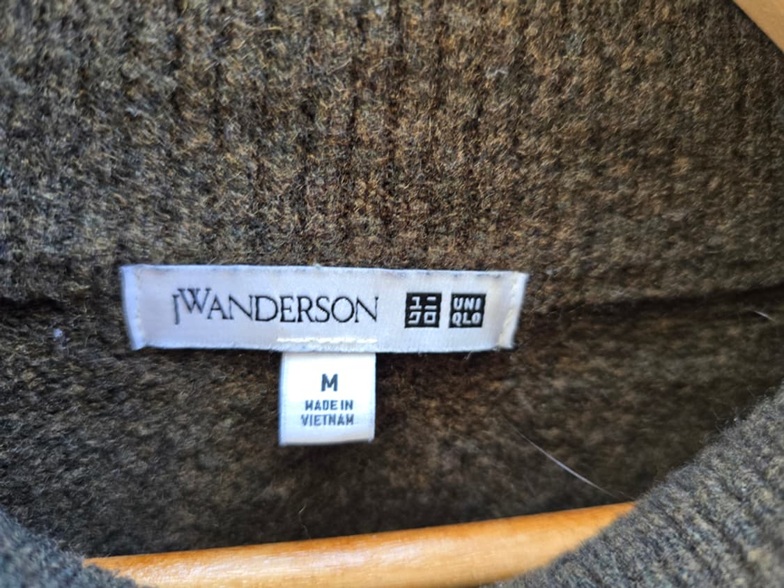 유니클로 jw앤더슨 수플레얀하프 집업 상품이미지5