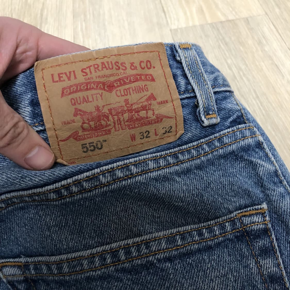 (32) 00's 리바이스 Levi's 550 릴렉스드핏 연청 데님 상품이미지8
