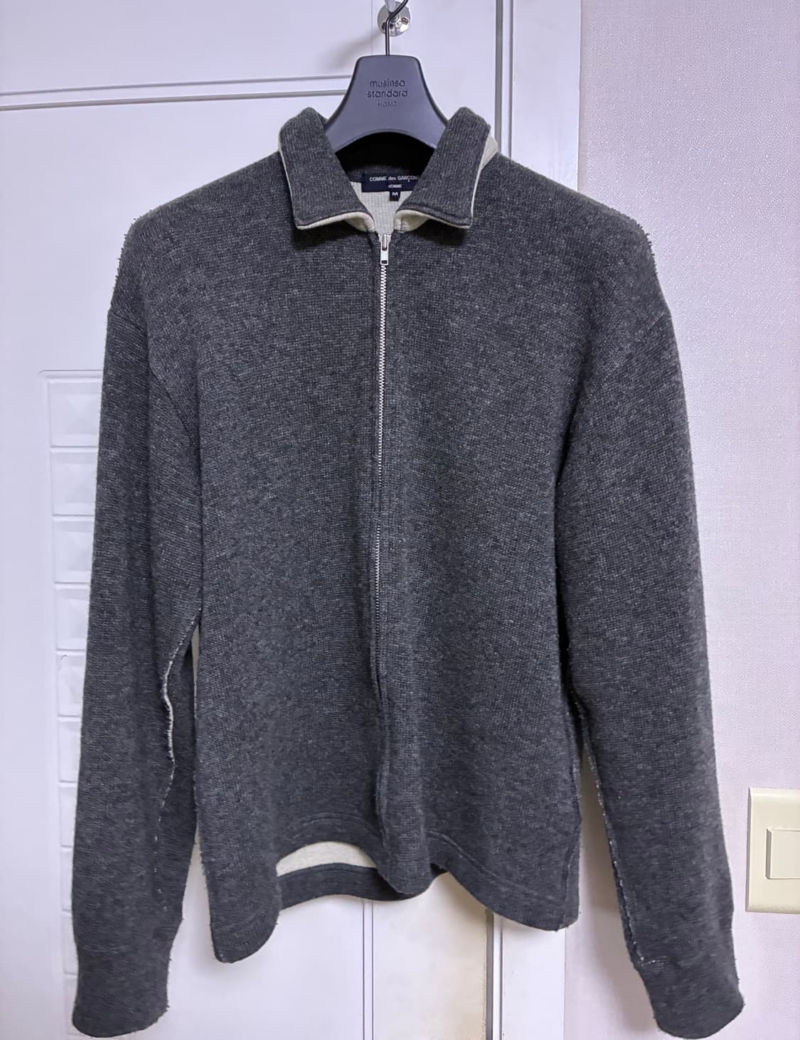 꼼데가르송 니트집업 상품이미지1